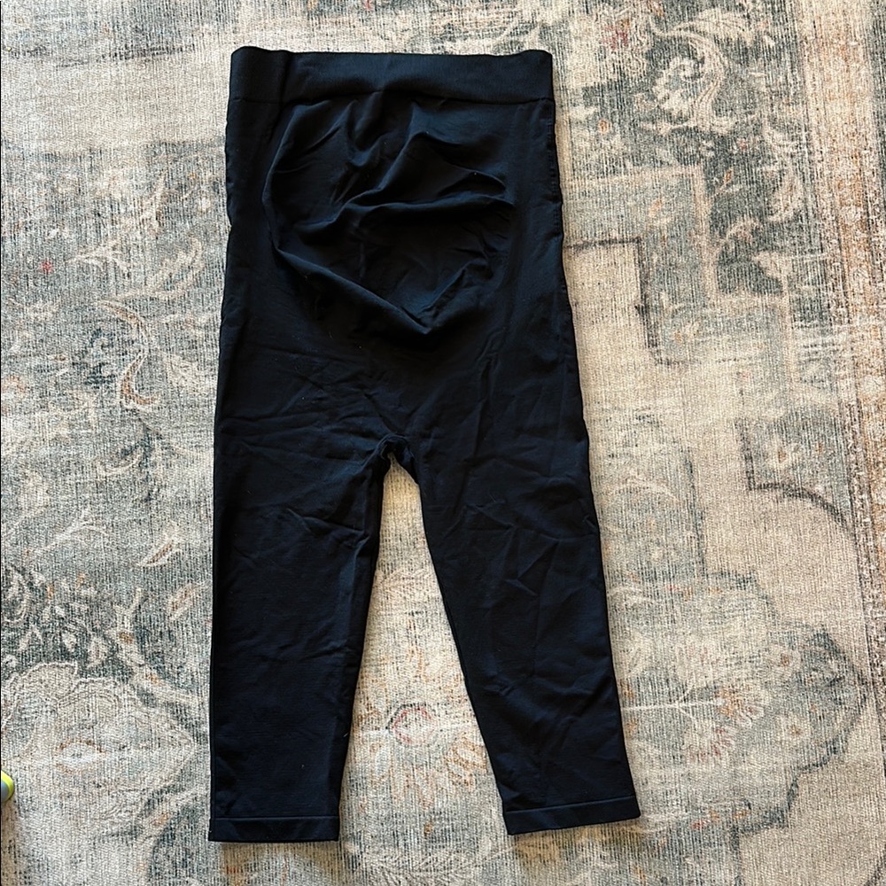Blanqi Maternity Belly Support Black Capri Leggings